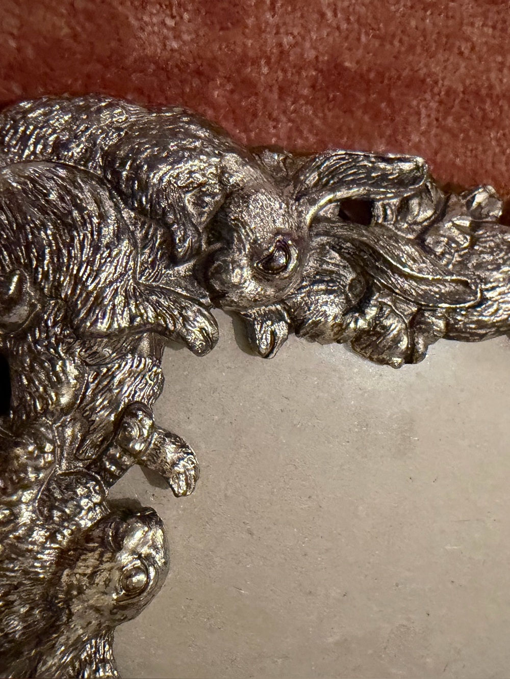 EUC Arthur Court  Ornate Metal Bunny Frame Accent in Antique Silver pewter